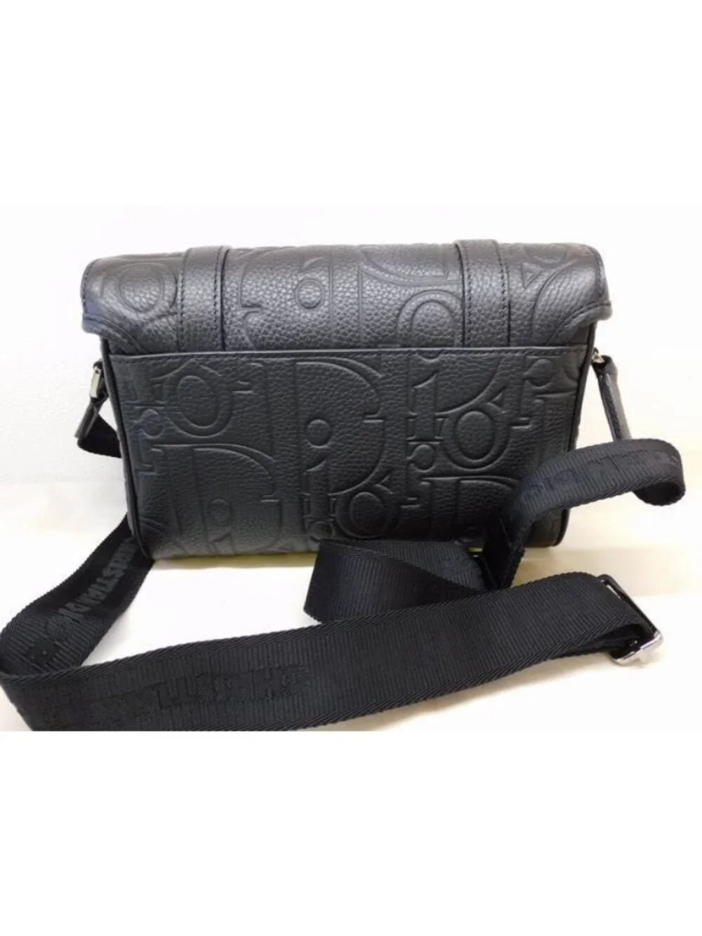 Dior Hit the Road Leather Shoulder Bag Black